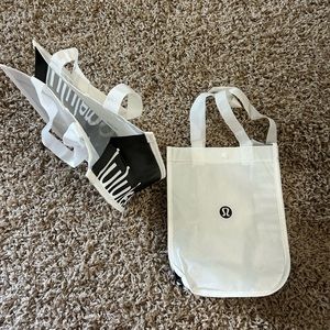 2 Lululemon totes